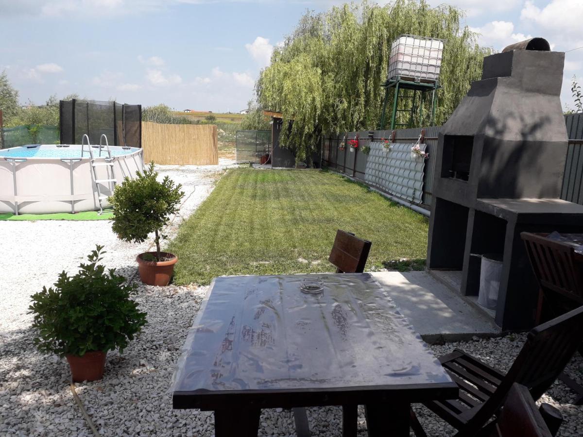 Casa Chitu Guest House มูรีกีโอล ภายนอก รูปภาพ