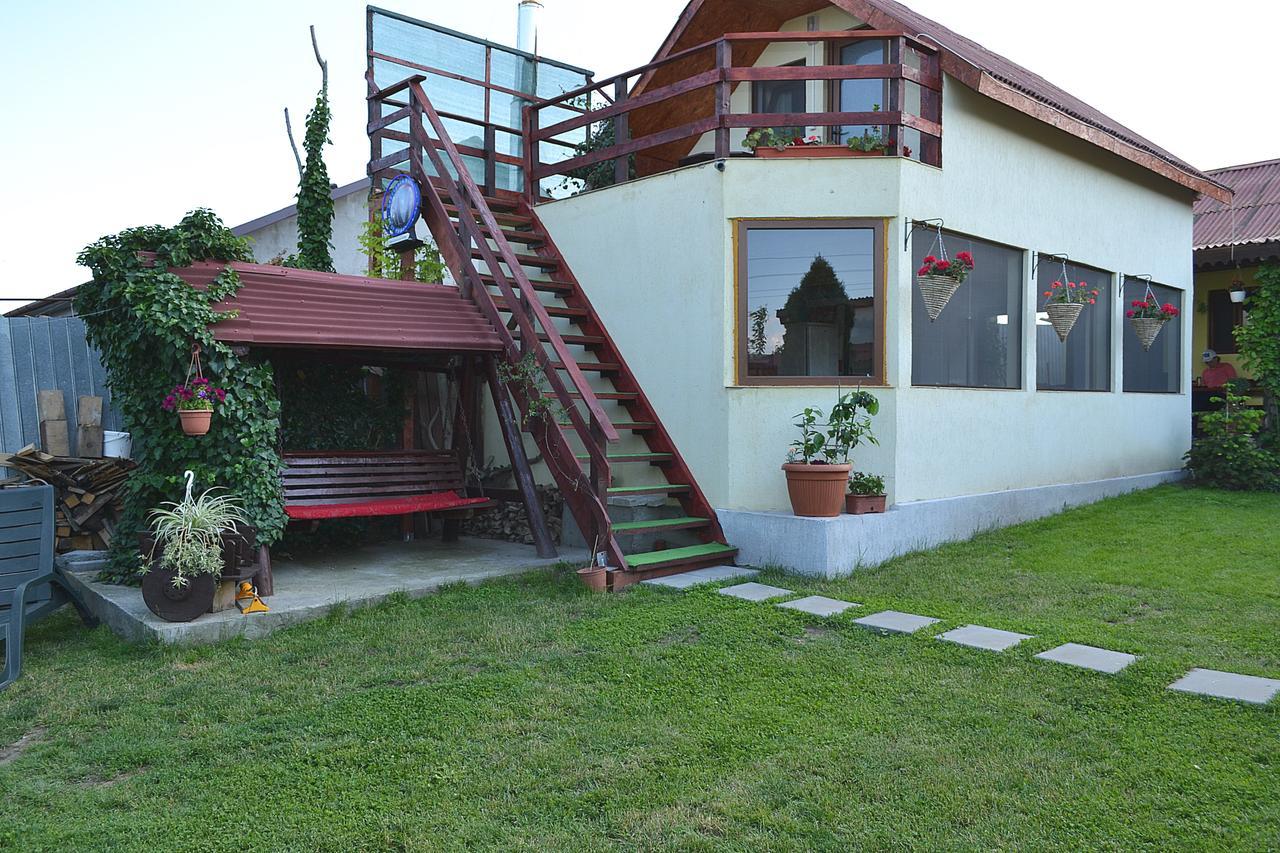 Casa Chitu Guest House มูรีกีโอล ภายนอก รูปภาพ